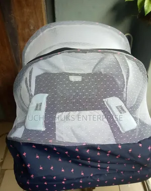Chico Baby Bed With Mosquito Net