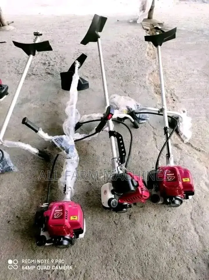 4 Stroke Brush Cutter Machine