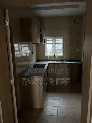 2bdrm Block of Flats in Durumi for rent