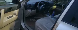 Toyota Highlander 2009 Gold