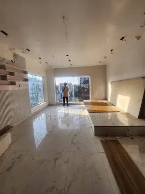 Showroom Shop for Rent Lekki Phase1