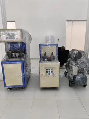 Plastic Bottle Making Machine Pet Blowing Machine.