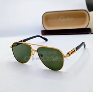Luxury Aviator Sunglasses Different Collections High Quality