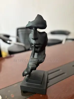 Modern Abstract Face Sculpture Decor