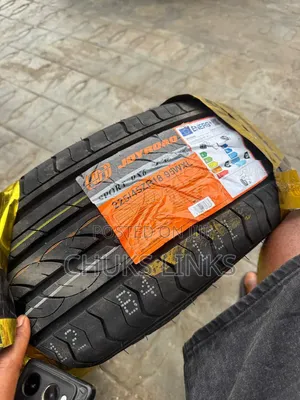 225/45r18 Joyroad Tire