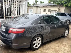 Toyota Camry SE 4dr Sedan (2.4L 4cyl 5A) 2008 Gray