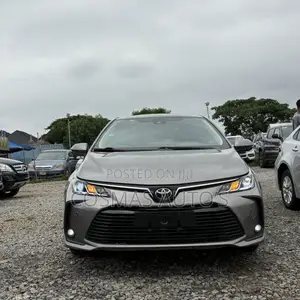 Toyota Corolla 2021 Gray