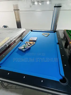 Rounded Stylish Snooker Board
