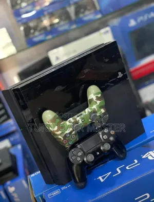 Direct Uk Used Ps4 Standard Edition With Extra Controller