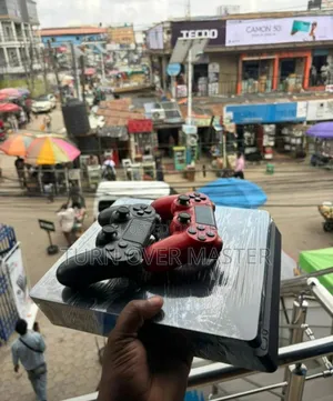 Uk Used Ps4 Slim Console 500gb With Extra Pad