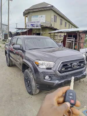 Toyota Tacoma 2021 Gray