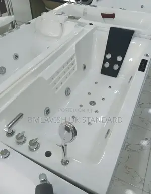 Acrylic Single Jacuzzi Set