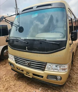 Toyota Coaster 2017 Gold