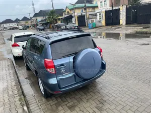 Toyota RAV4 2008 Blue
