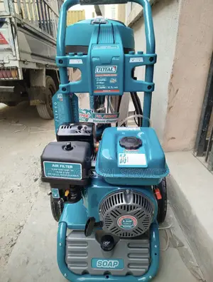 Total Gasoline High Pressure Washer. 6.0hp