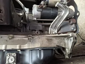 Toyota Hiace Bus 2017 Engine.