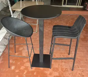 Quality Bar Table and Chairs