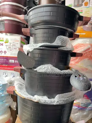 Original Granite Cooking Pot. (4 Pots 1 Frypan) 20yrs Waranty