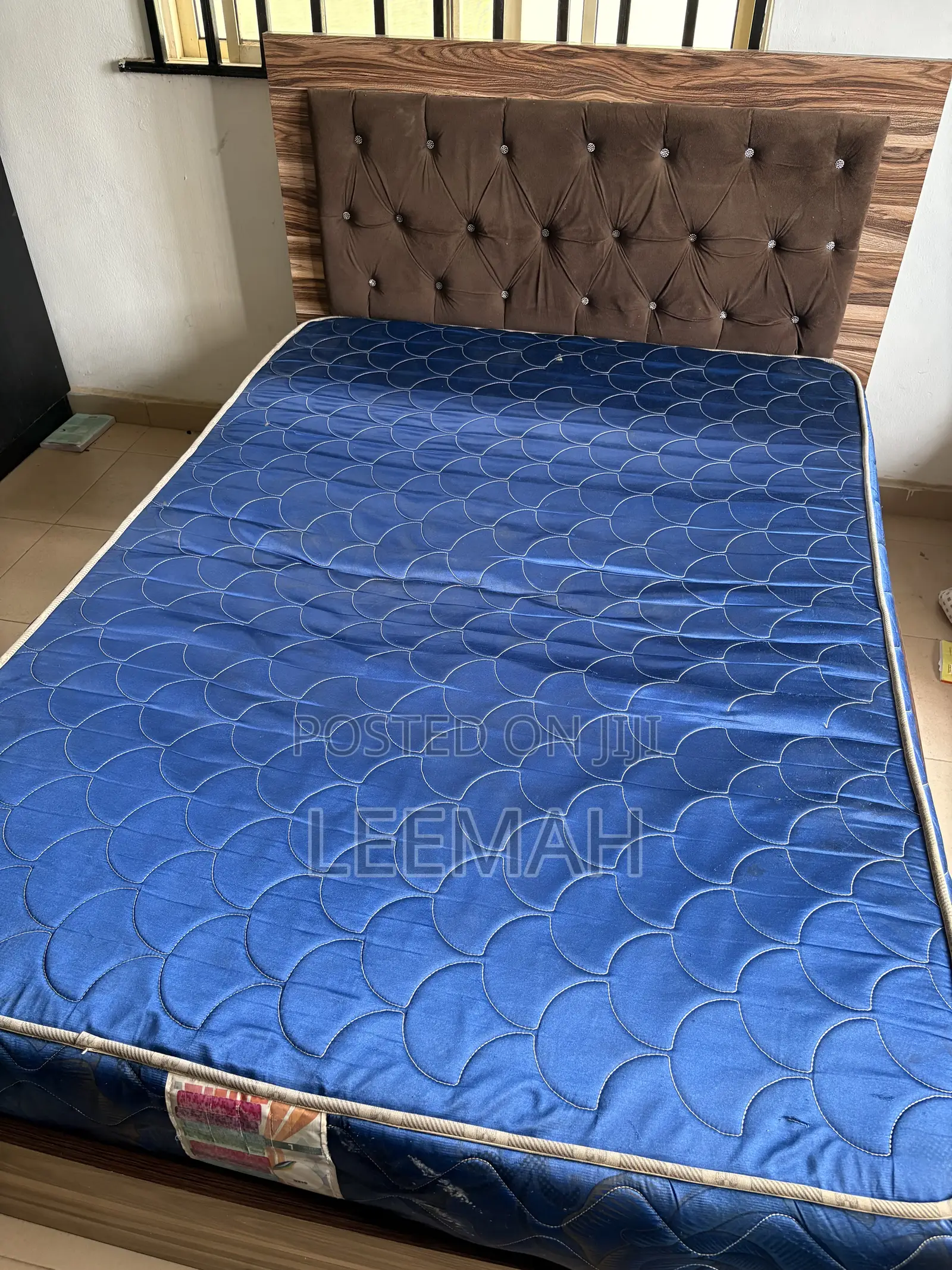 4by6 Bed Frame With Bed