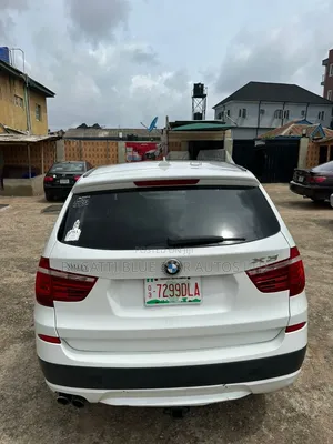 BMW X3 sDrive28i 4dr SUV (2.0L 4cyl Turbo 8A) 2015 White