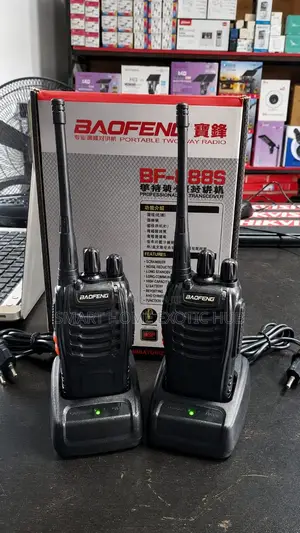 2in1 Baofeng Walkie Talkie