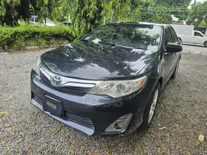 Toyota Camry 2012 Gray