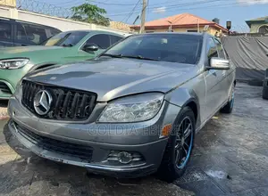 Mercedes-Benz C200 2008 Gray