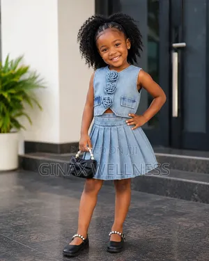 2-Piece Jeans Set With Sleeveless Rose Top and Pleated Skirt for Girls