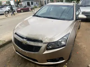 Chevrolet Cruze 2.0 VCDi Sedan 2012 Gold