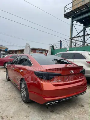 Hyundai Sonata 2014 Red