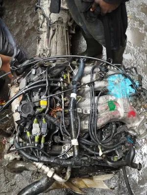 Complete Engine for Nissan 3.3 Frontier, Pathfinder