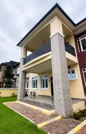 4bdrm Mansion in Naf Harmony Estate, Port-Harcourt for sale