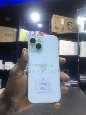 Apple iPhone 15 128 GB Green