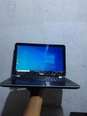Laptop HP Pavilion 10 8GB AMD A8 SSD 256GB