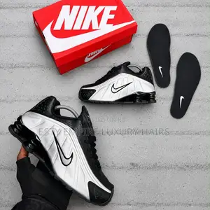 New Nike Shox R4 (Black / Metallic Silver)” Snks”*