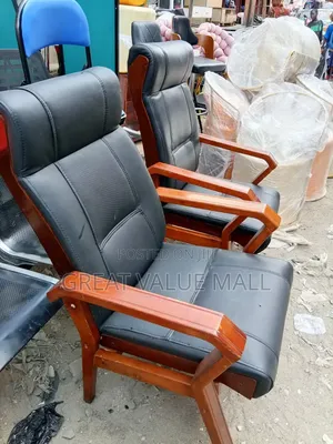 Executive Office Chair