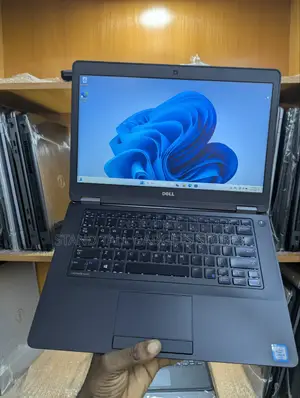 Laptop Dell Latitude 14 E5470 8GB Intel Core i5 SSD 256GB