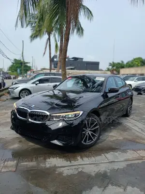 BMW 330i 2020 Black