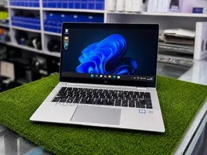 Laptop HP EliteBook 1030 8GB Intel Core i5 SSD 256GB