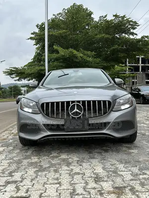 Mercedes-Benz C300 Base 4Matic Sedan AWD (2.0L 4cyl 7A) 2016 White