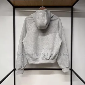 Ouswe Plain Cropped Hoodie