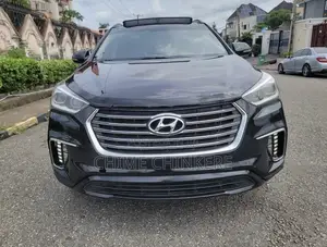 Hyundai Santa Fe 2013 Black
