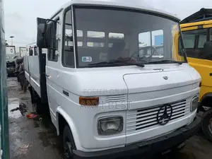 Mercedes 608d