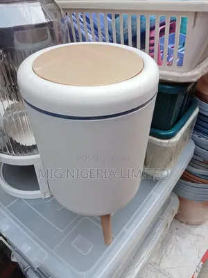 12l White Touch to Open Plastic Toilet Dustbin Free Stand Home Office