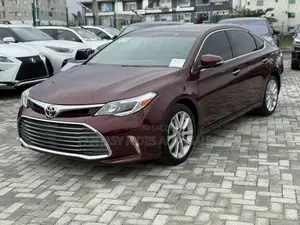 Toyota Avalon Limited 4dr Sedan (3.5L 6cyl 6A) 2014 Maroon