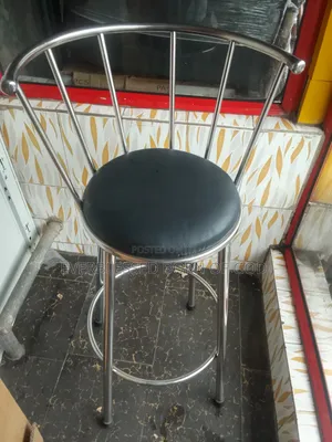 Suitable High- Backrest Stool for Bars/ Kitchens/ Restaurants