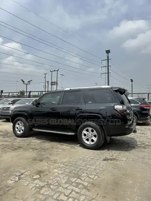 Toyota 4-Runner SR5 4dr 4x2 (4.0L 6cyl 5A) 2016 Black