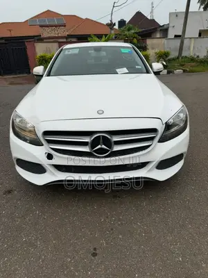 Mercedes-Benz C300 Sport 4dr AWD 4Matic Sedan (2.0L 4cyl 7A) 2015 White