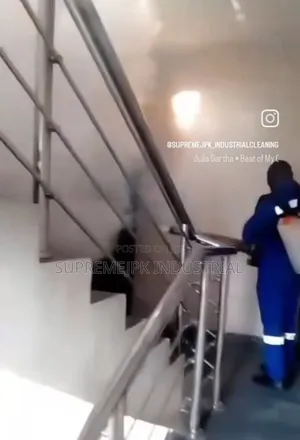 Supreme Cleaning Company