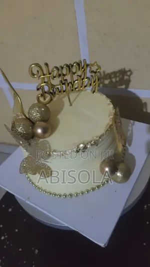 Cake, Fried Rice, Small Chops, Chinchin, Egg Rool, Doughnut